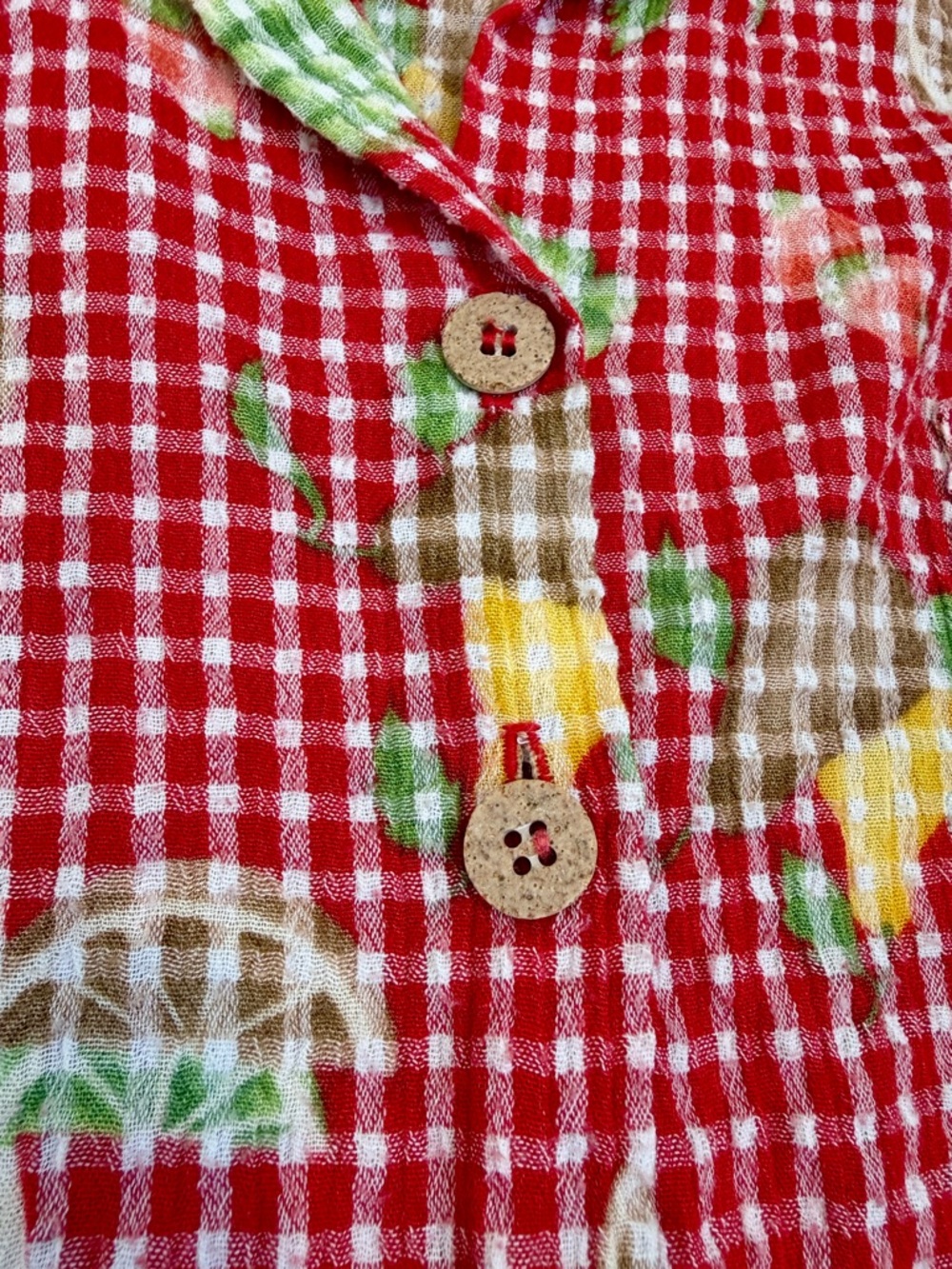 Vintage Red Gingham Fruit Print Button Up Top Size L/XL USA - Picture 8 of 8